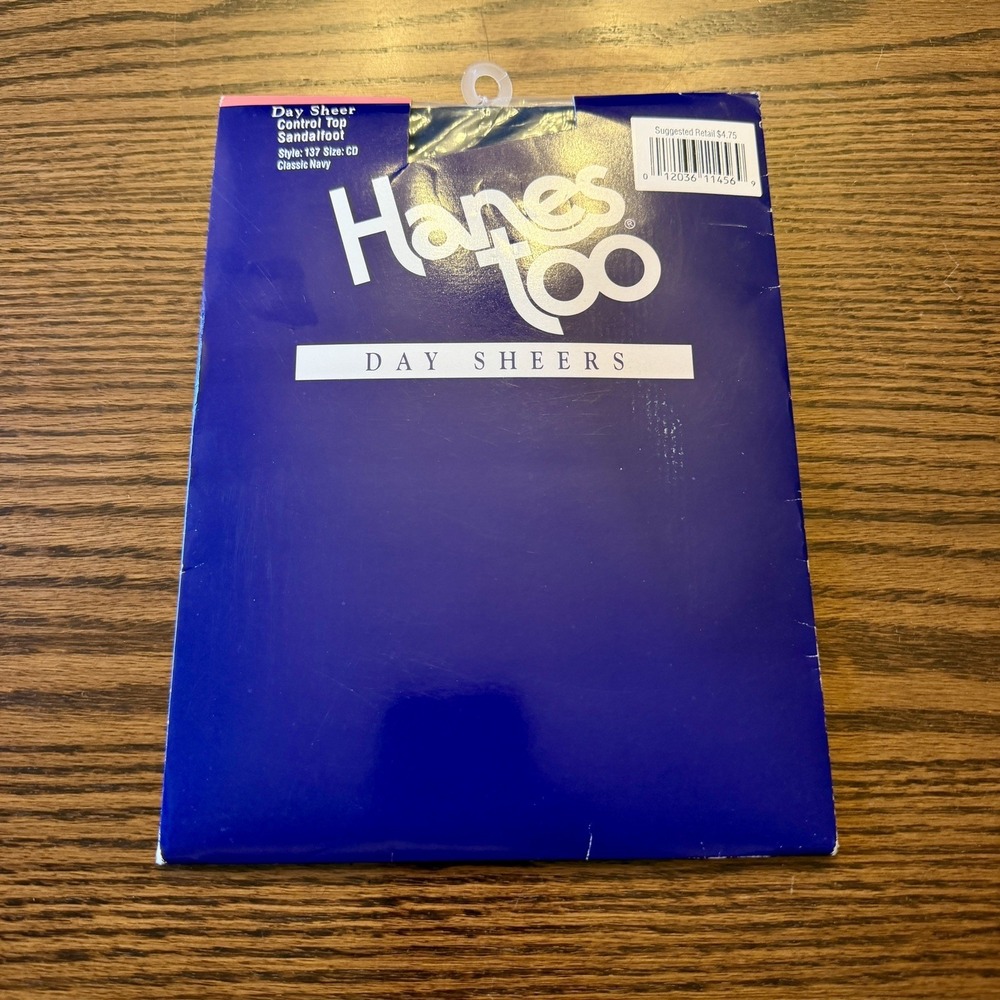 Hanes Too | Day Sheer | Pantyhose | Stockings | Size CD | Classic Navy | 137